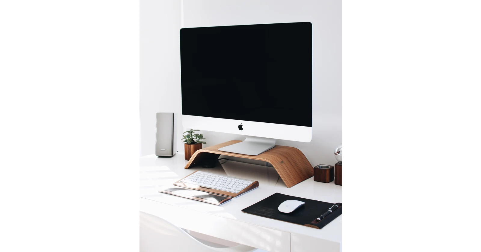 Desktop workstation with keyboard and mouse